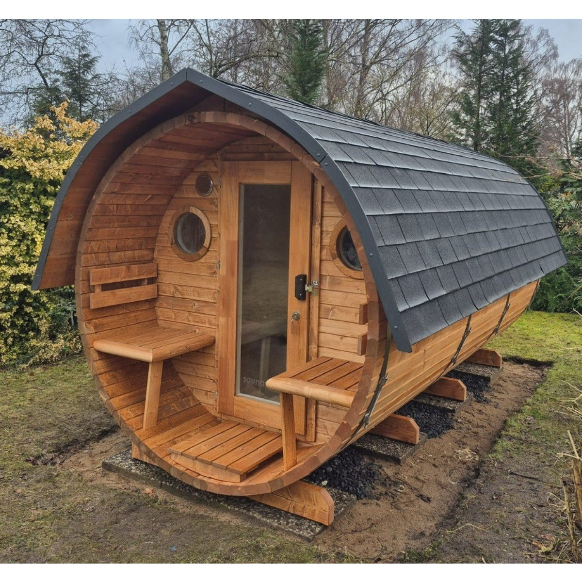 Fass-Sauna Rundfenster